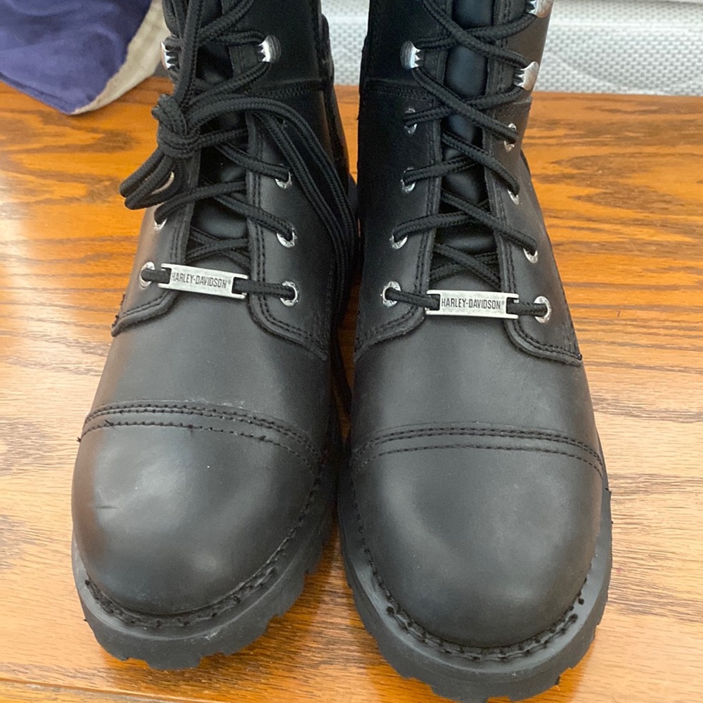 HARLEY DAVIDSON tall black leather boots